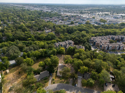 300 Pecan Dr — photo 4