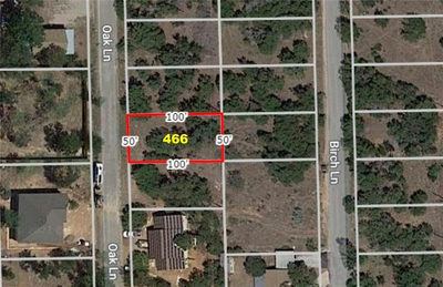 466 Oak Ln — photo 2