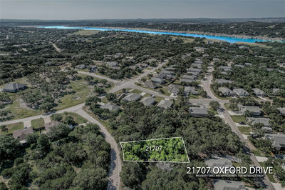 21707 Oxford Dr — photo 2
