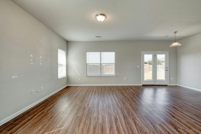 108 Kleberg Ct — photo 3