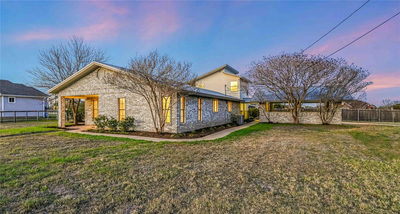 122 Forest Lake Dr — photo 2
