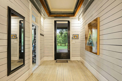 1007 E 8th St — photo 2