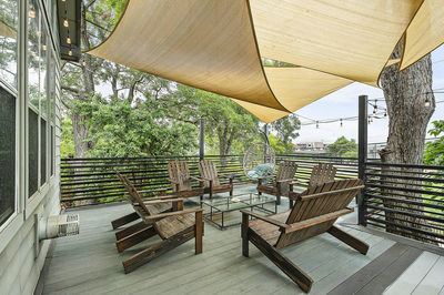 1007 E 8th St — photo 2