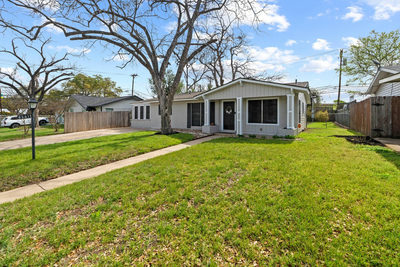 8501 Kromer St — photo 2
