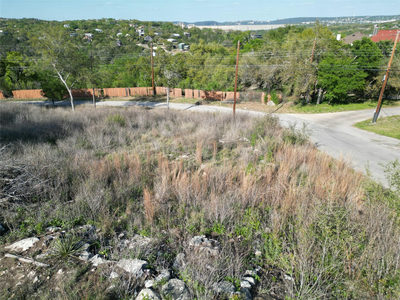 2304 Yellow Bird Trl — photo 2