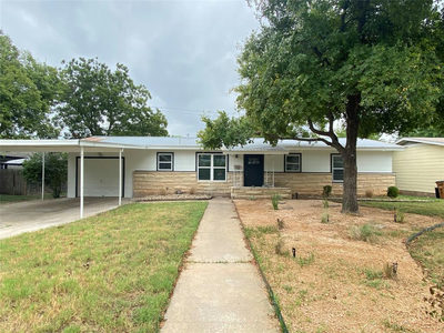 8107 Lazy Ln — photo 2