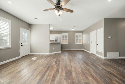 4805 Louis Ave — photo 3