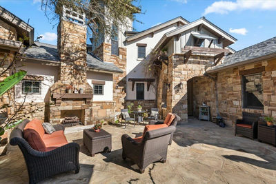 9825 Grand Summit Blvd — photo 4