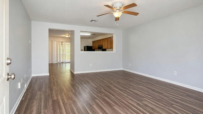 804 Dawlish Dr — photo 2