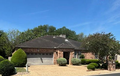 10904 Legends Ln — photo 4