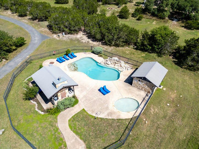 140 CAVE SPRINGS Rd — photo 2