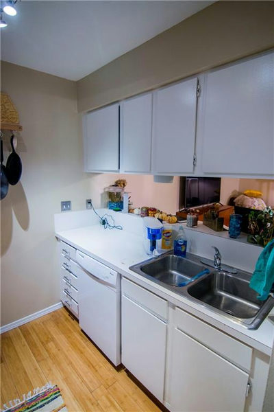 202 E 45th St #203 — photo 4
