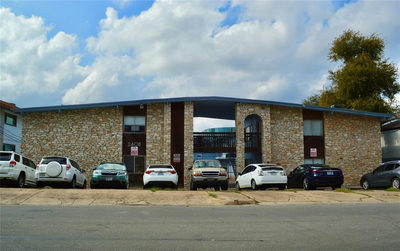 2408 Longview St #111 — photo 2
