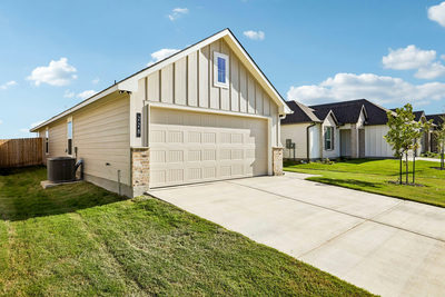 228 Gus Loop — photo 3