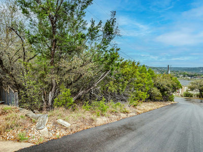 21500 Surrey Ln — photo 4