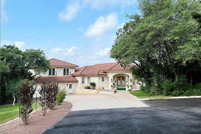 25400 River Rd — photo 2