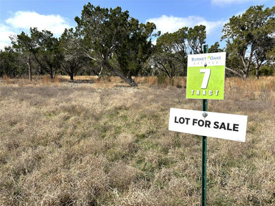 Tract 7 Burnet Oaks — photo 4