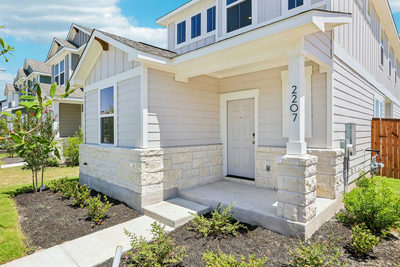 2207 Oscar Eli Pl — photo 3