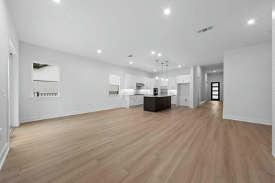 613 Hallwood Dr — photo 5