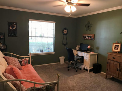 309 Nicole Way — photo 4