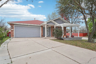 1724 Darjeeling Dr — photo 2