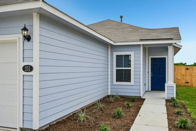 251 Haywood Mnr — photo 3