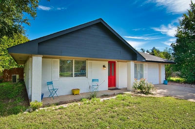 610 Bentwood Dr — photo 2
