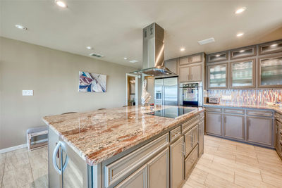 600 Deep Cove Dr — photo 5