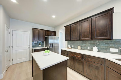 1704 Stonehaven Ln — photo 4