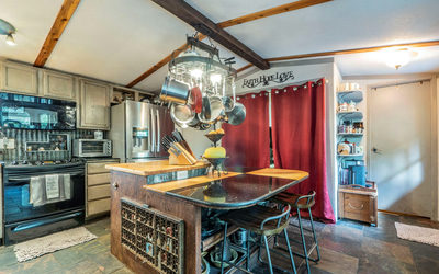 210 W Lakeshore Dr — photo 5