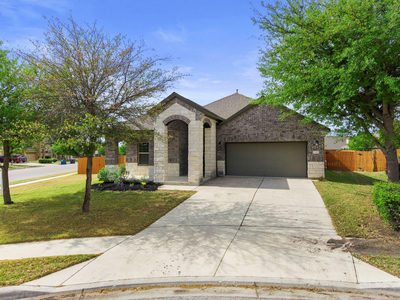 2309 Lyla Ln — photo 2