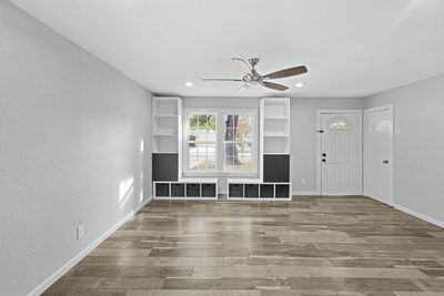 3100 Lynridge Dr — photo 4