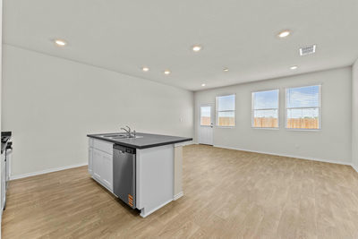 132 Kendall Ln — photo 5