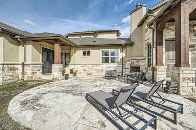 100 Dakota Dr — photo 3