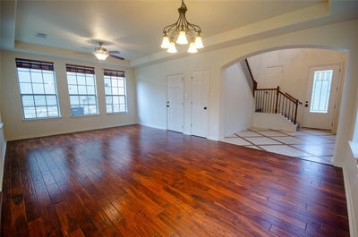 12805 Cape May Ln — photo 3