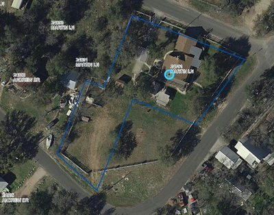001 Martin Ln — photo 3