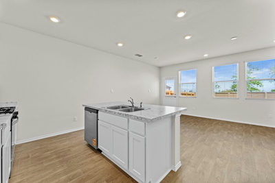 129 Varner Way — photo 3
