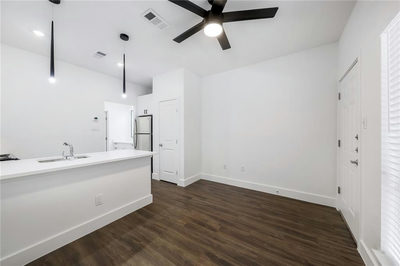 908 Poplar St #105 — photo 5