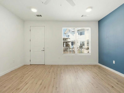 7805 Cooper Ln #608 — photo 4