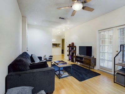 3001 Cedar St #209 — photo 3