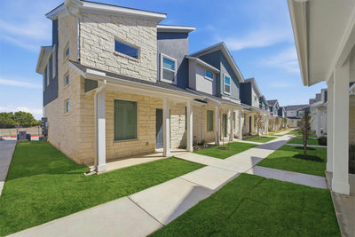 500 Municipal Dr #301 — photo 2