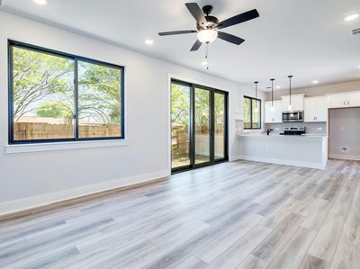 206 E Wonsley Dr #2 — photo 4