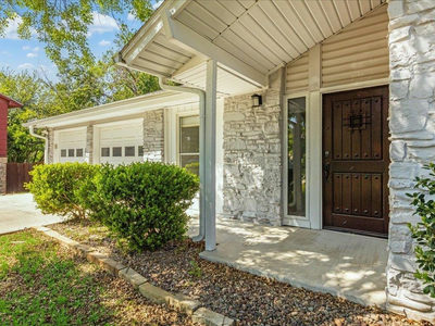 7302 Meadowood Dr — photo 4