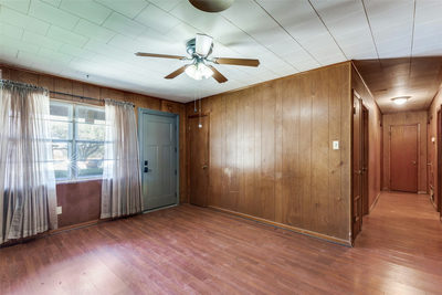 707 Debus Dr — photo 3