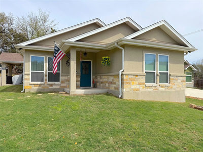 2872 Lakeview Dr — photo 2