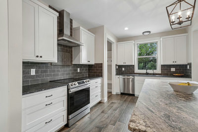 190 Magnolia Mdw — photo 2