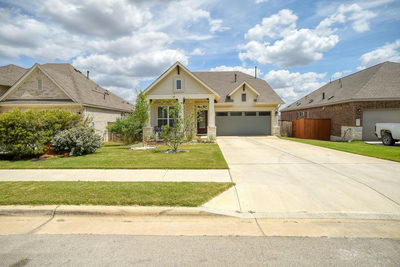 113 Cibolo Creek Loop — photo 2