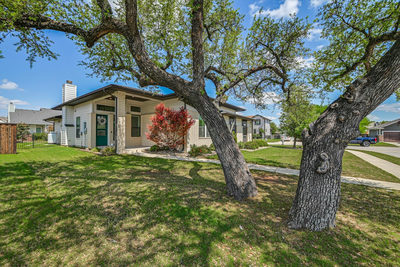 100 Dax Dr — photo 2