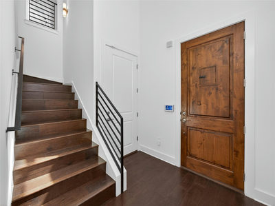 8200 Southwest Pkwy #321 — photo 4