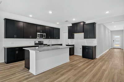 1212 Crumpton Dr — photo 2